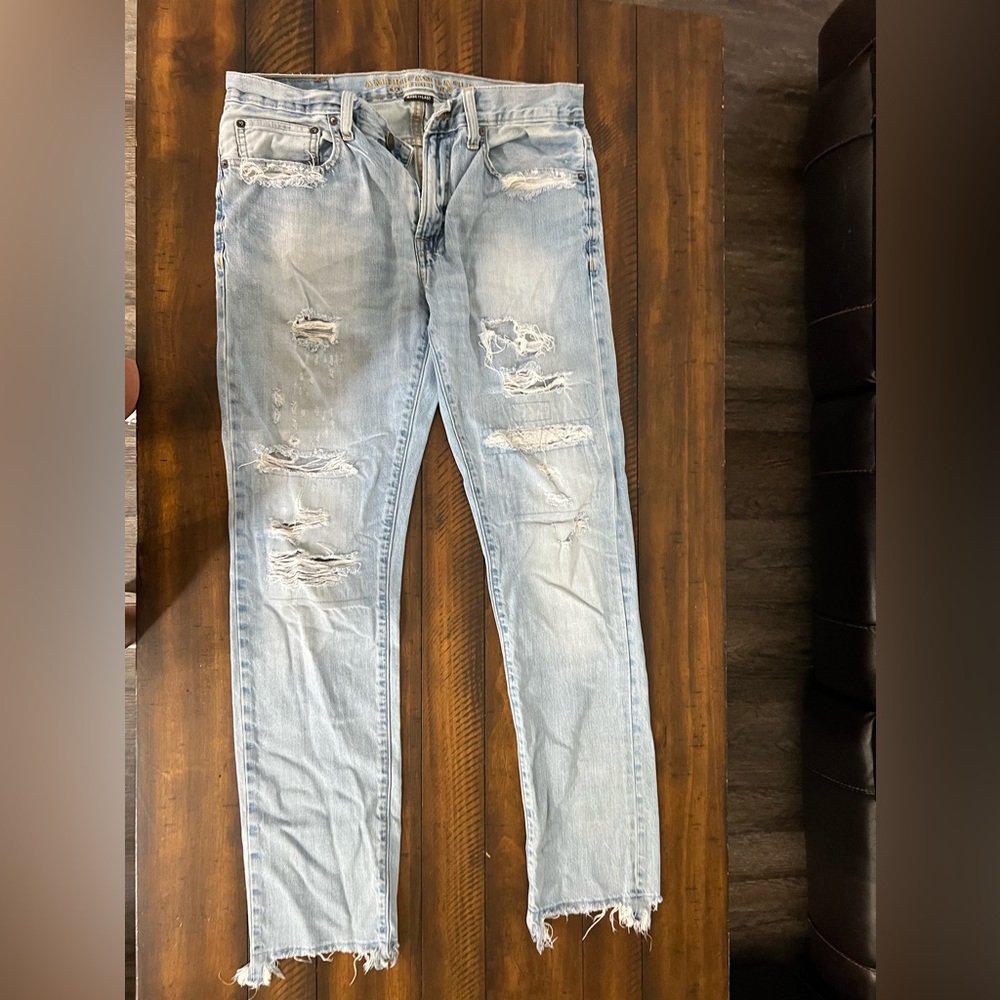 American Eagle ripped jeans